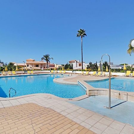 Albufeira Concept With Pool By Homing Apartment Guia  Luaran gambar