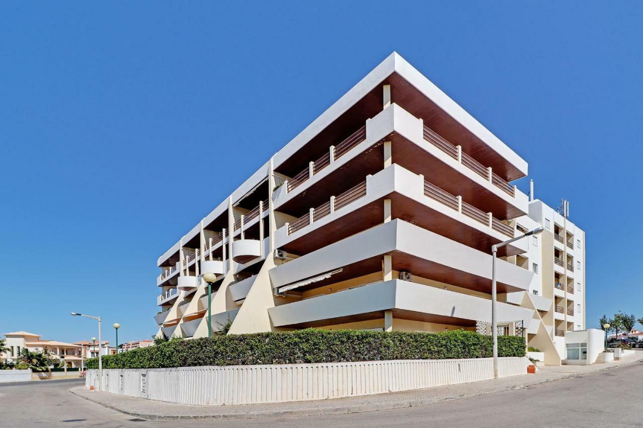 Albufeira Concept With Pool By Homing Apartment Guia  Luaran gambar